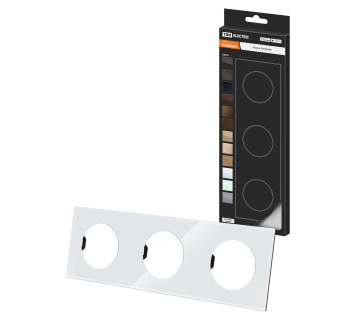 Рамка тройная хрустально-белая, стекло, 