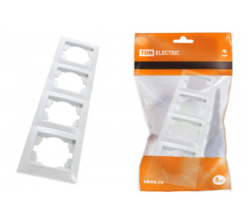 Рамка 4-х постовая горизонтальная белая 