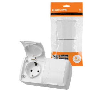 Розетка двойная 2П+3 открытой установки IP54 16А с крышкой белая 