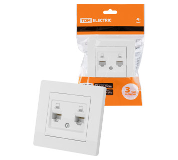 Розетка компьютерная двойная RJ45 белая 