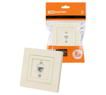 Розетка компьютерная RJ45 сл. кость 