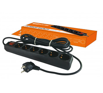 Сетевой фильтр СФ-06В выключатель, 6 гнезд, 5 метров, с заземлением, ПВС 3х1мм2 16А/250В черный TDM